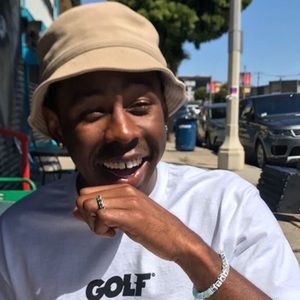 Meet your Posher, Sab